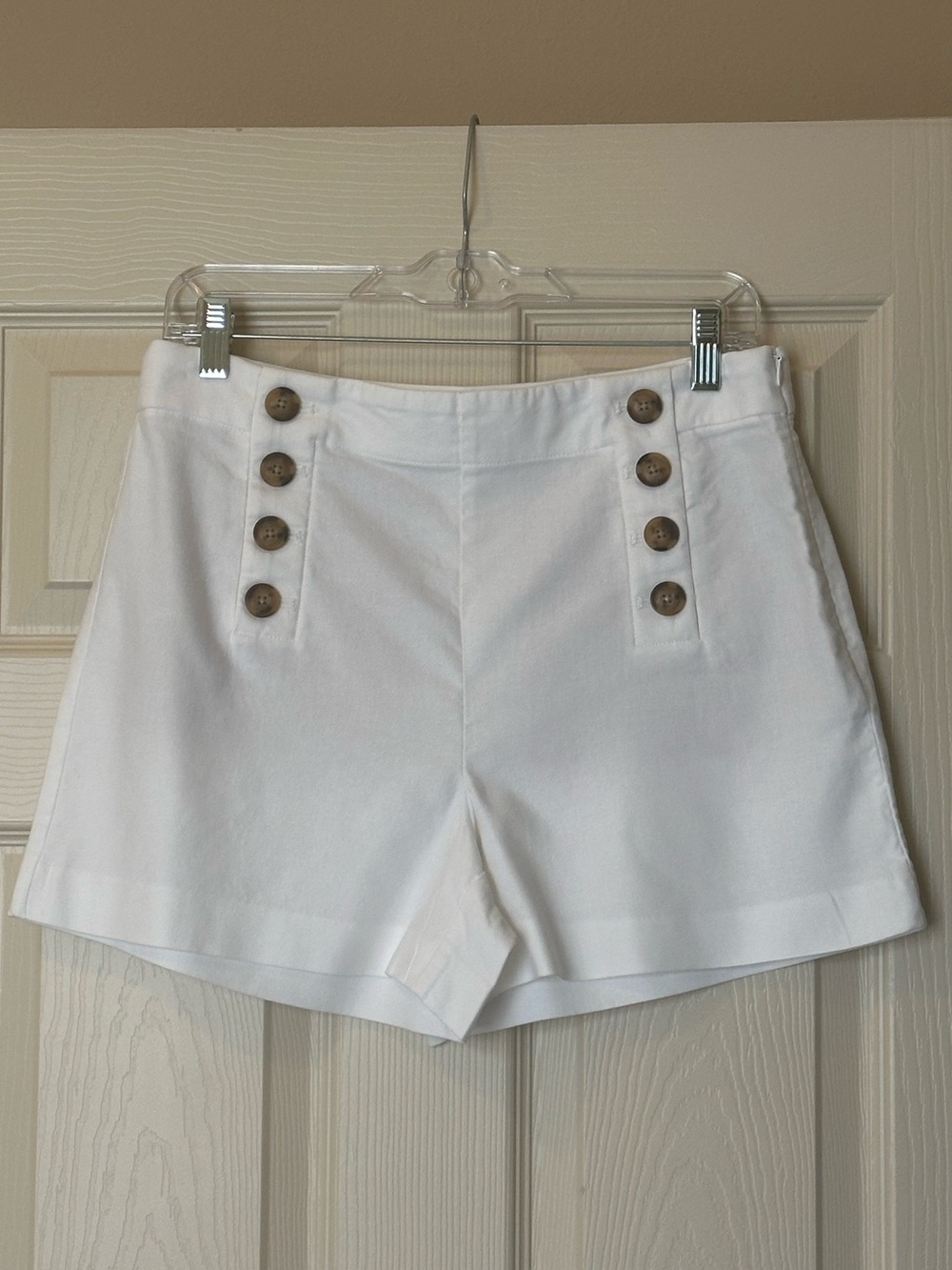 LOFT White High-Waist Sailor Button Front Shorts - Size 6 - NWOT